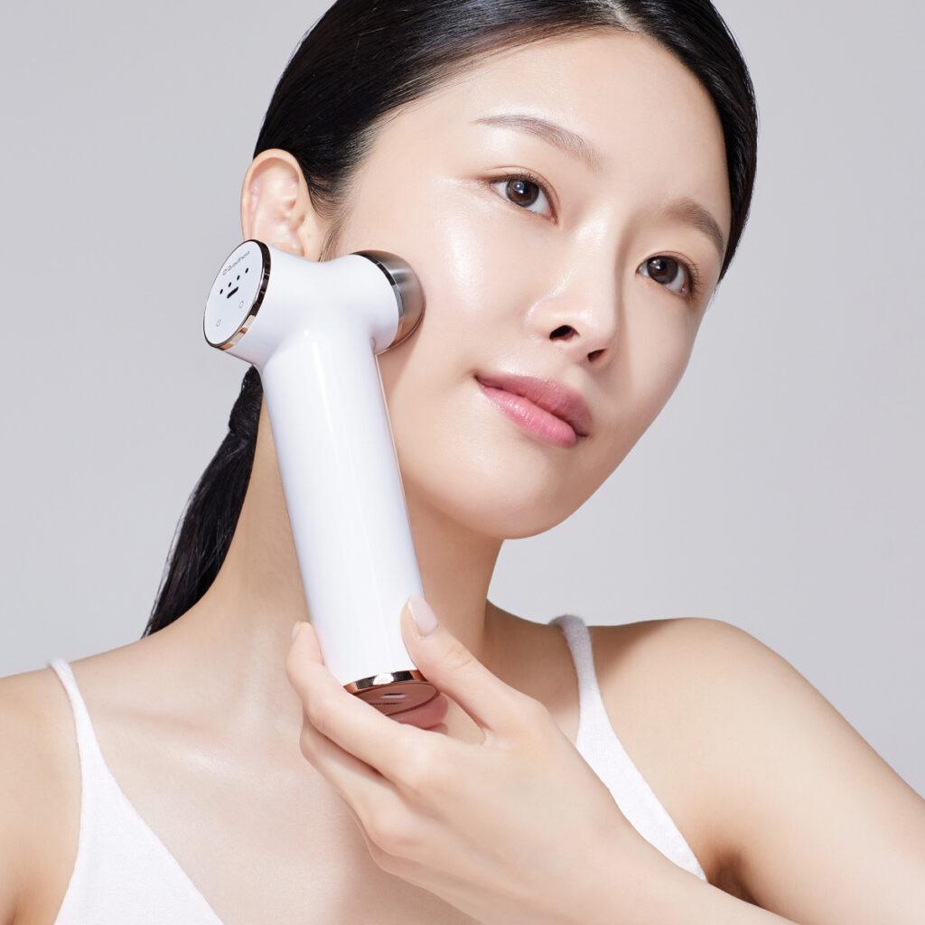 K- BEAUTY: FACIAL LIFTING DEVICE